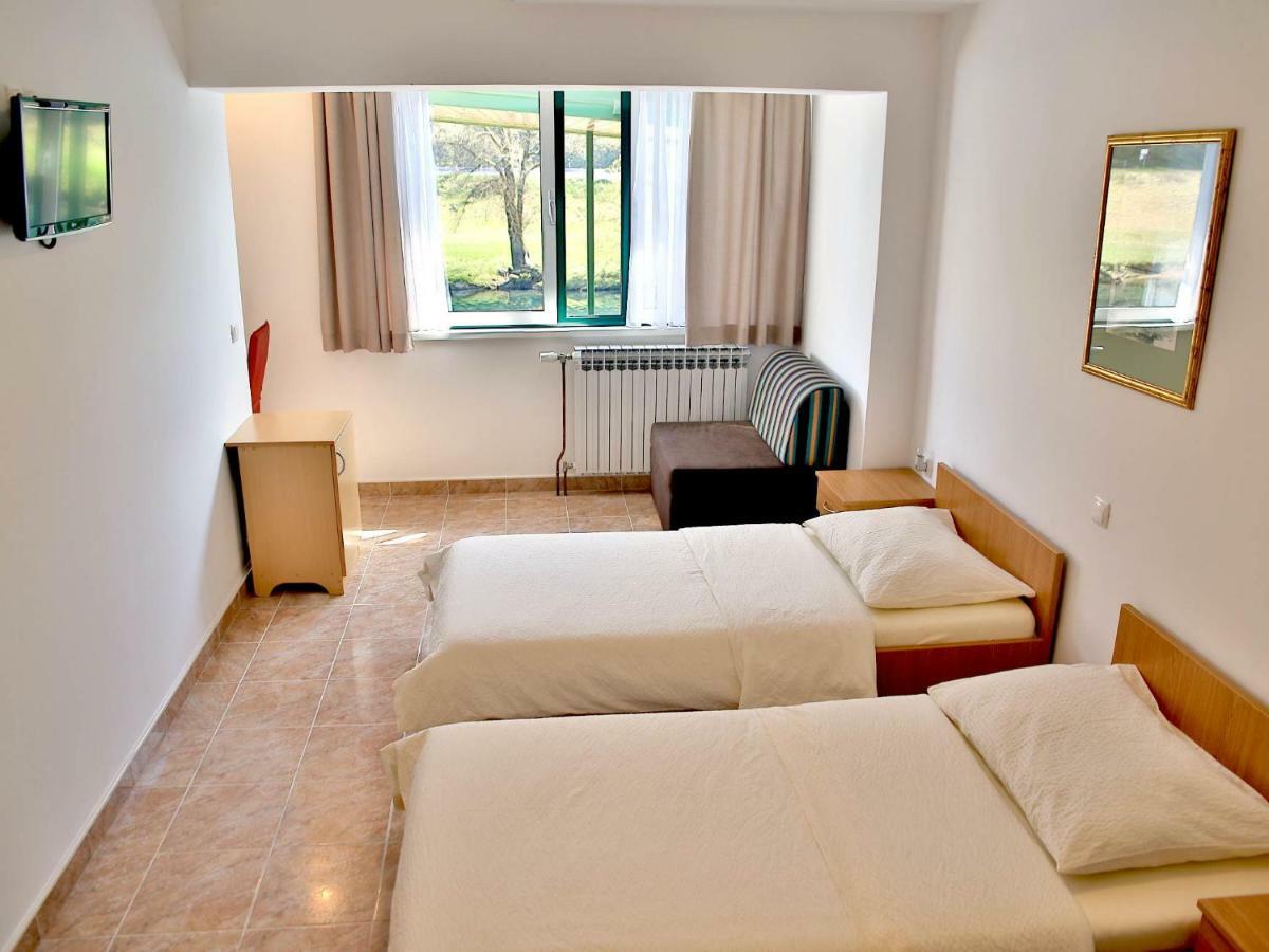 Motel Dobra Дуга Реса Екстер'єр фото